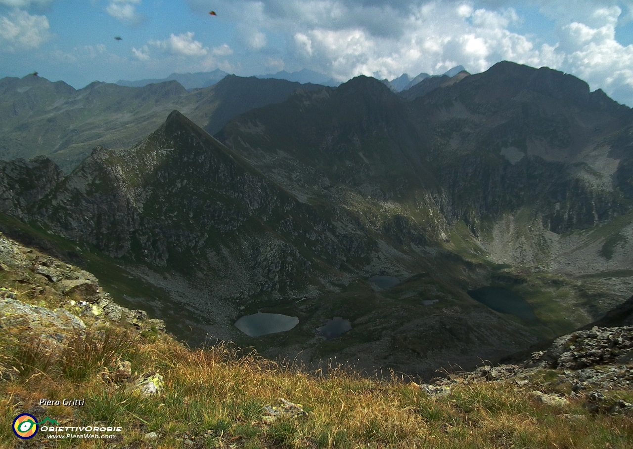 54 con Pizzo Zerna e Monte Masoni....JPG